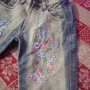 Girls Stylish Bootcut Jeans