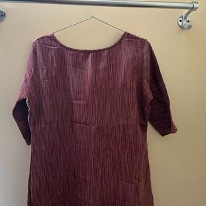 Women Maroon Kurta