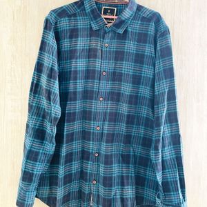 Men L Size Full Sleeve Formal Check Blue Shirt