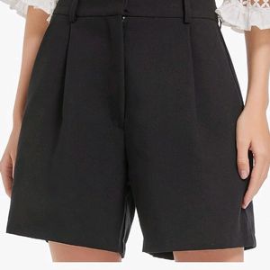 TAILORED SHORTS