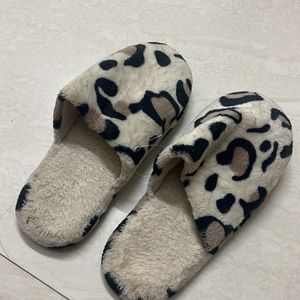 Leopard Print Fur Flip flops