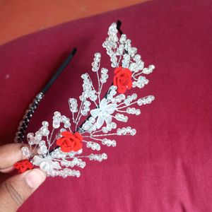 Beautiful Hair Band Tiara