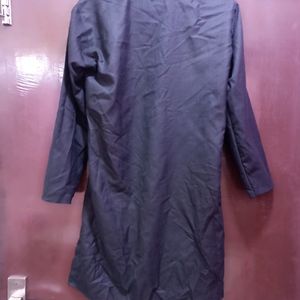 Kurta Pyjama Set ( Size 34)