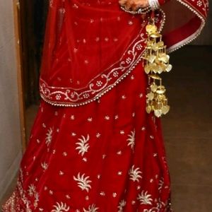 Bridal lehnga In 7500/-