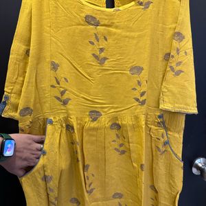 L size Mustard 3/4th Sleeve MIDI Dress