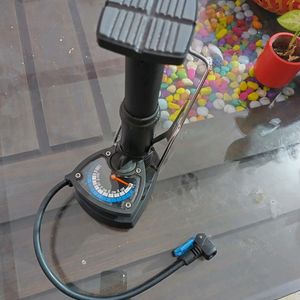 Cycling Foot Pump - By Decathlon