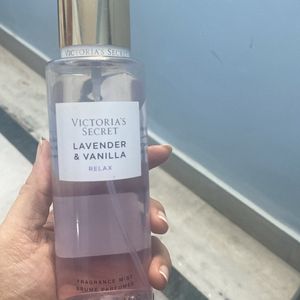 Victorias Secret Lavender & Vanilla Body Mist