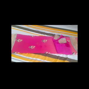 Pink Chiffon Saree With Blouse