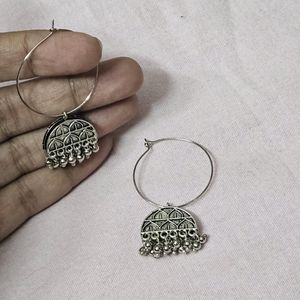 Earings