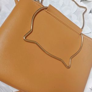 Beautiful Sling Bag 🛍️