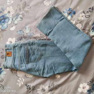 Jeans 150/-