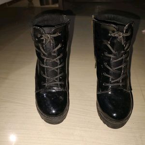 CATWALK branded Boots