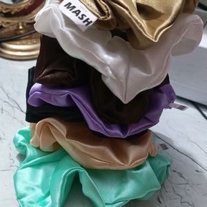 Satin Scrunchies Set Of 7 (Buy 6 Get 1 Free 🥳)