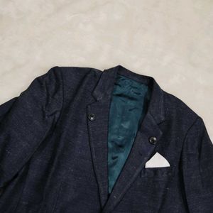 Urgent Sell 3 Piece Suit