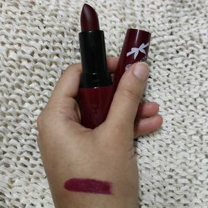 Magenta Matte Lipstick