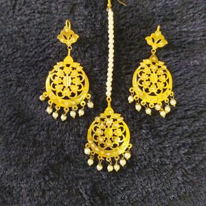 Golden Earings With Maangtika