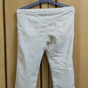 Off White Denim 3/4th Jeans