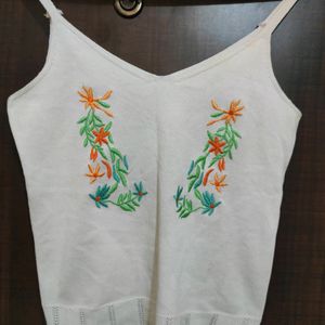 Beautiful Tank Top With Embroidery