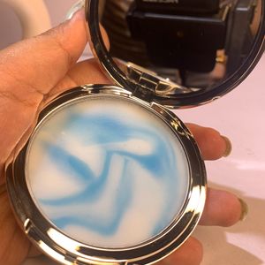 Candy Bella Blue Sky Oil Control Pressed Powder