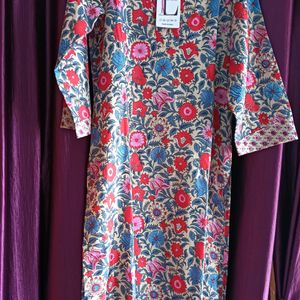 Floral Print Kurta Pant Set