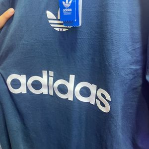 ADIDAS OVERSIZE TSHIRT