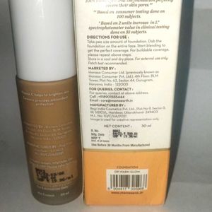 Glow Serum Foundation With Vitamin C And Termeric