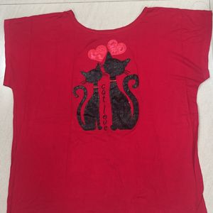 Adorable Cat Love Red T-Shirt