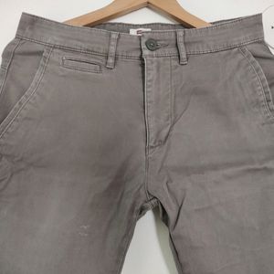 Levi's Cotton Blend Trousers/ Pants For Men