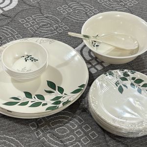 Round Leaves Print Dinner Set Pack Of 20