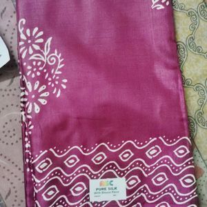 A Purple Saree With Blouse Piece Of 12 hand