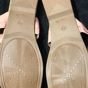 Women’s Flat