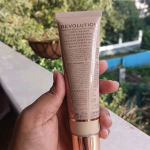 Makeup Revolution Super Dewy Tinted Moisturizer