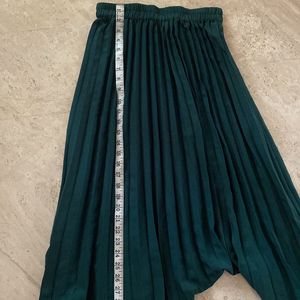 Pleated Skirt Dark green