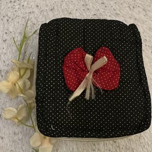 Square Mutipocket Organiser Pouch