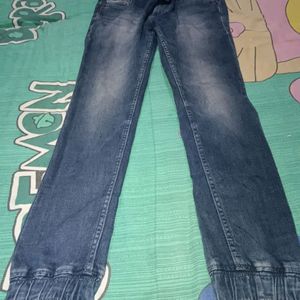 A Jeans For Girls