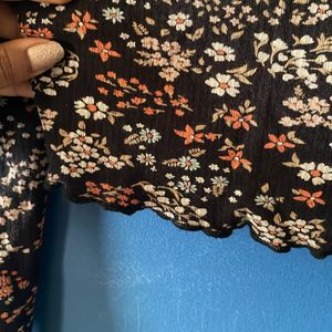 Zudio Full Sleeved Cropped Top With Flower Print