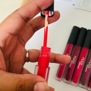 HUDA MATTE 9 Lipsticks