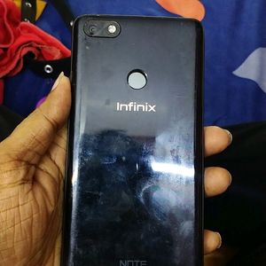 Infinix Hot 10