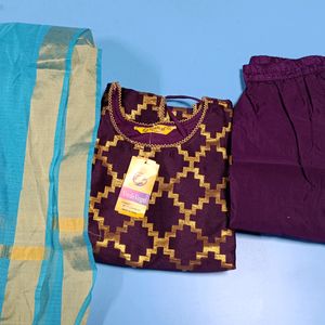 Women's Motifs Silk Blend Kurta Pant And Dupatta