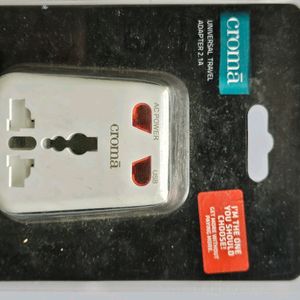 Universal Travel Adapter Croma