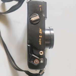 Yashica Mf-2 Super DX Camera