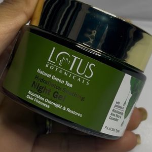 Lotus Botanical Night Gel For Face