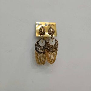 Beautiful Earrings Golden