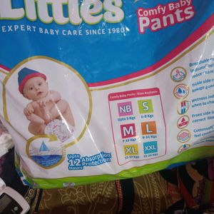 22 Baby Diapers(Little's) -has wetness Indicator