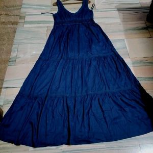 Nice Party Wear Gown For Girls And Women Size Issu