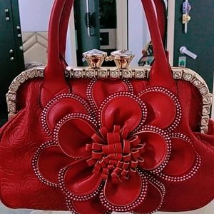 Red Wedding Handbags With Golden Chain