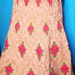 Women Beautiful Lehnga