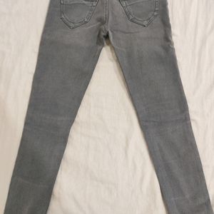 Stretchable Jeans