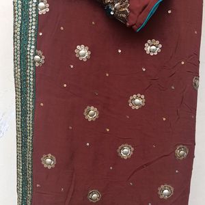 Brown Heavy Work Saree With Blouse!