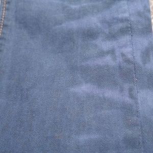 Blue Jeans Size 28"